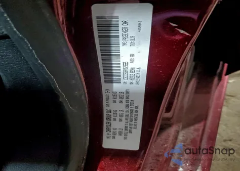 2015 Chrysler 200 C z USA, uszkodzony, nr VIN 1C3CCCEG8FN523665